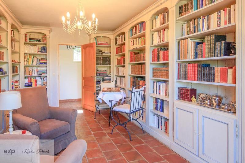 Maison - 185 m² - 7 pièces