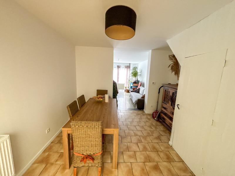 Maison - 100 m² - 5 pièces