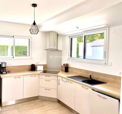 Maison - 102 m² - 6 pièces