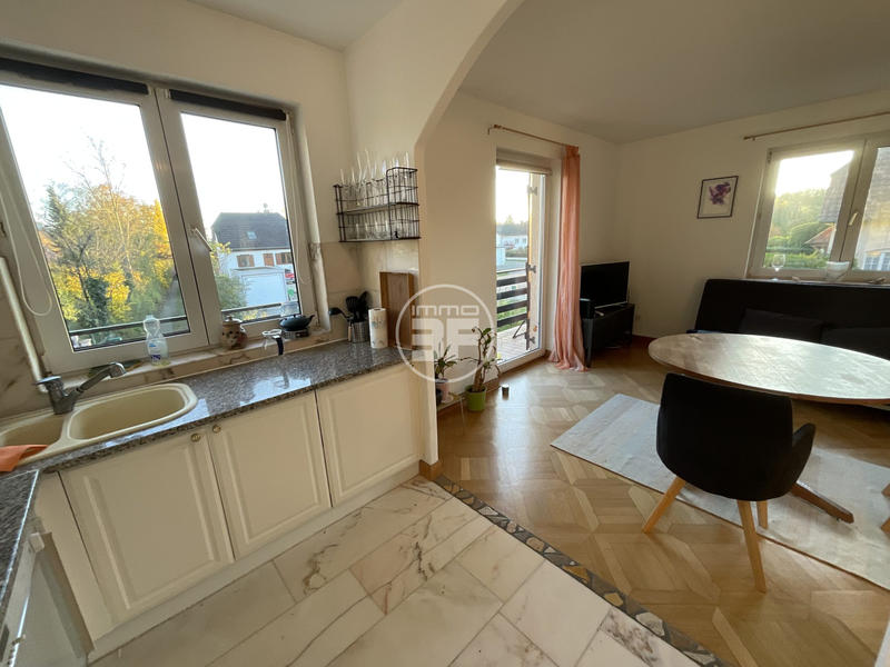 Appartement - 85 m² - 3 pièces