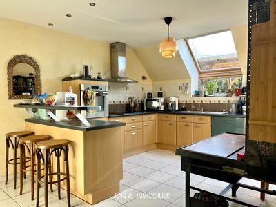 Maison - 150 m² - 7 pièces