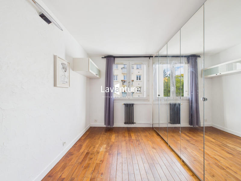 Appartement - 99 m² - 4 pièces