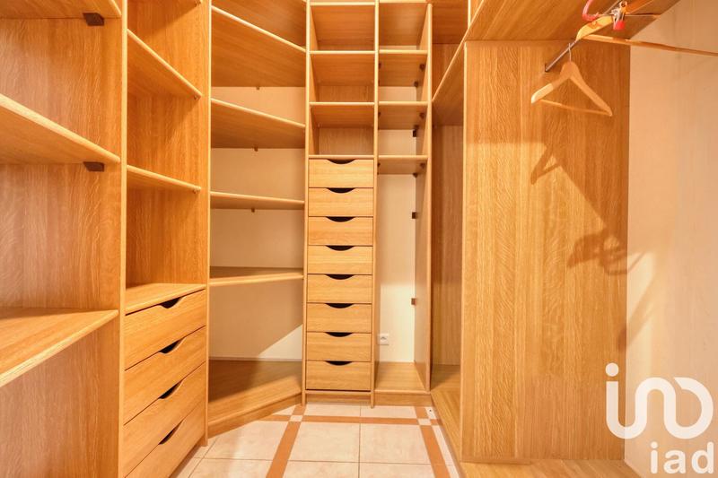 Maison - 178 m² - 6 pièces