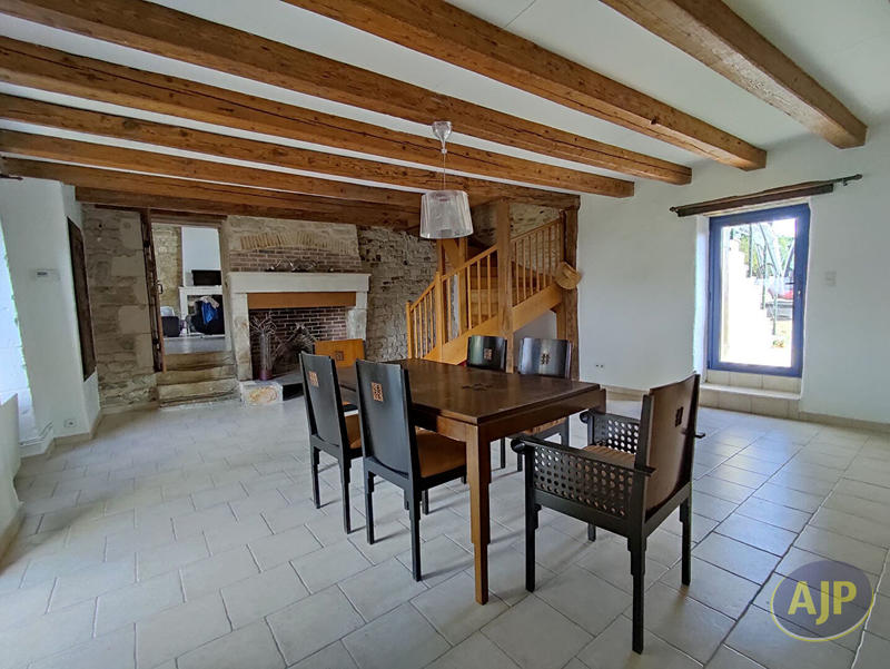 Maison - 168 m² - 6 pièces