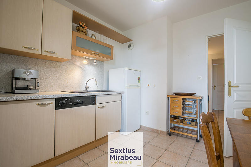 Appartement - 90 m² - 4 pièces