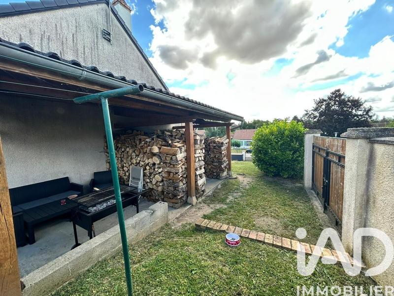 Maison - 99 m² - 5 pièces