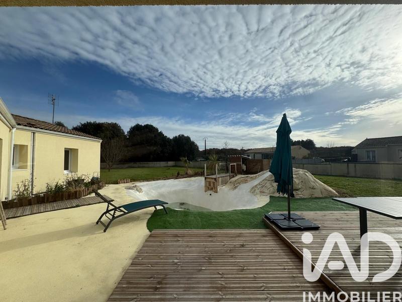 Maison - 169 m² - 7 pièces