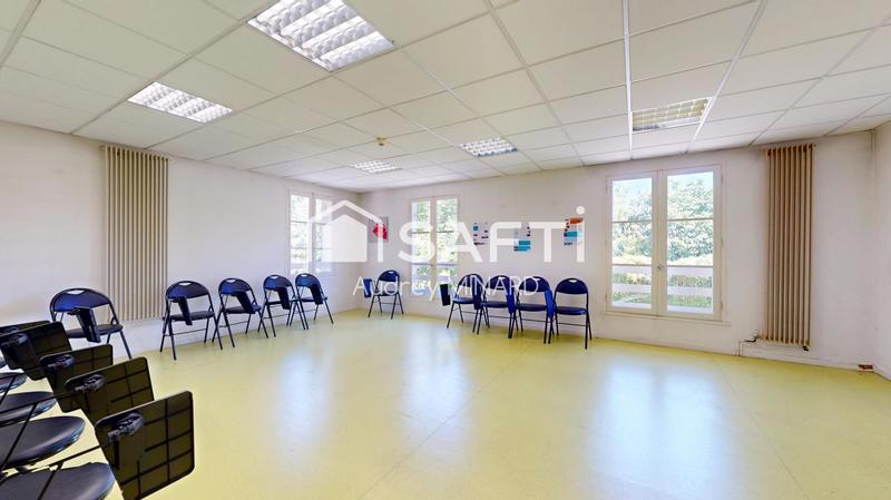 Bureau - 340 m² - 10 pièces