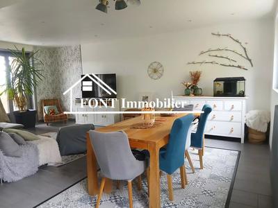 Maison - 160 m² - 7 pièces