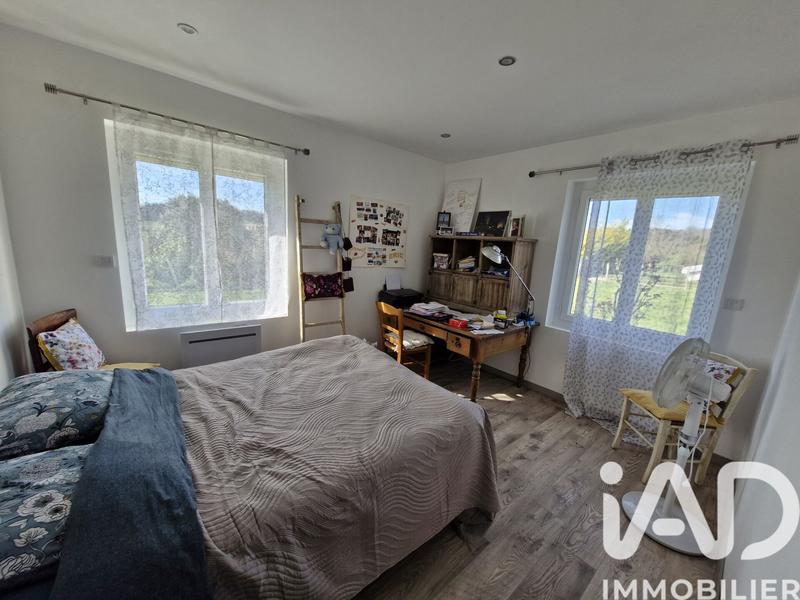 Maison - 175 m² - 8 pièces