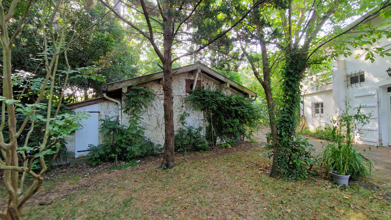 Maison - 208 m² - 7 pièces