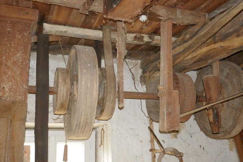 Atelier fabrication de pain au levain, au moulin de Sabathier