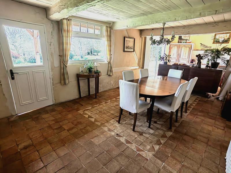 Propriété - 177 m² - 8 pièces