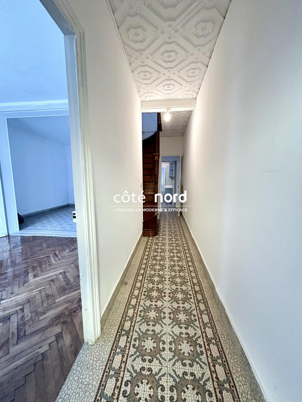 Maison - 100 m² - 5 pièces