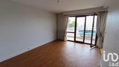 Appartement - 90 m² - 4 pièces
