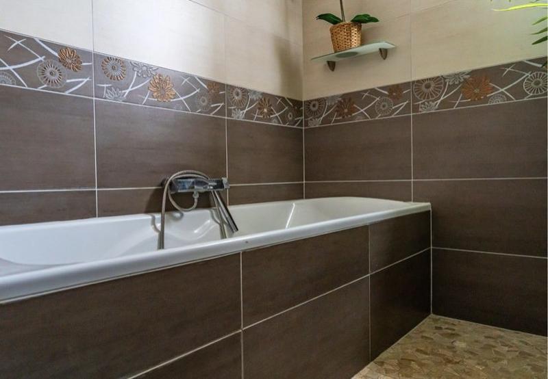 Appartement - 107 m² - 5 pièces