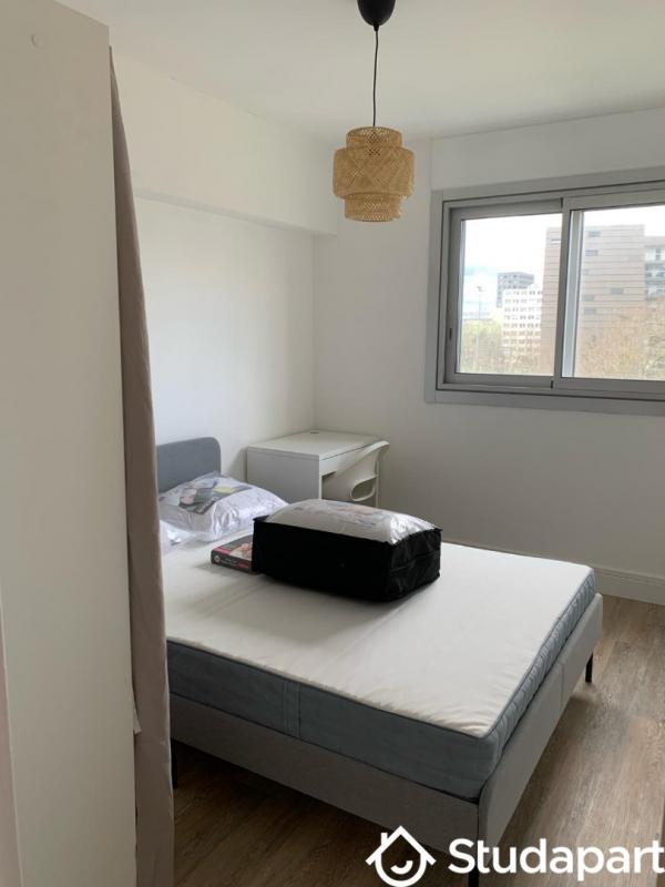 Chambre - 12 m² - 1 pièce