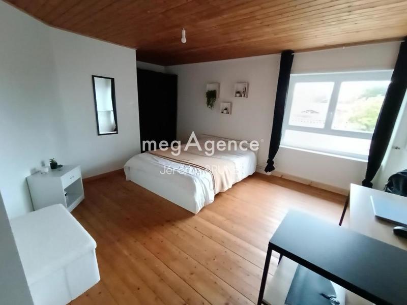 Maison - 160 m² - 5 pièces