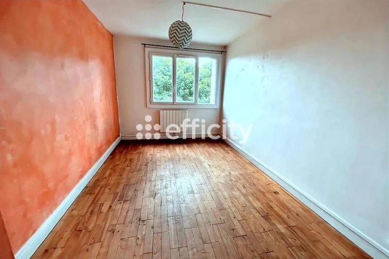 Appartement - 65 m² - 4 pièces