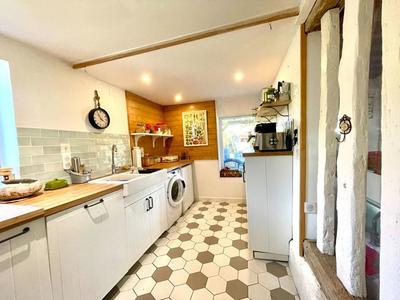 Maison - 110 m² - 4 pièces