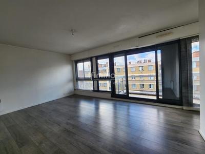Studio - 36 m² - 1 pièce