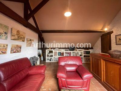 Maison - 350 m² - 10 pièces