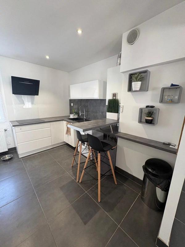 Appartement - 67 m² - 3 pièces