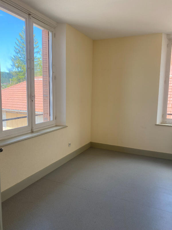 Appartement - 77 m² - 3 pièces