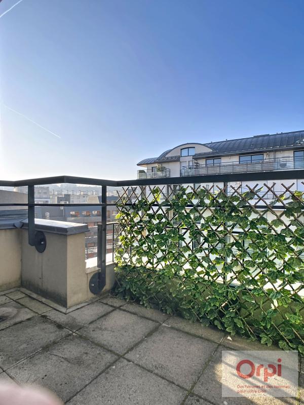 Appartement - 97 m² - 4 pièces