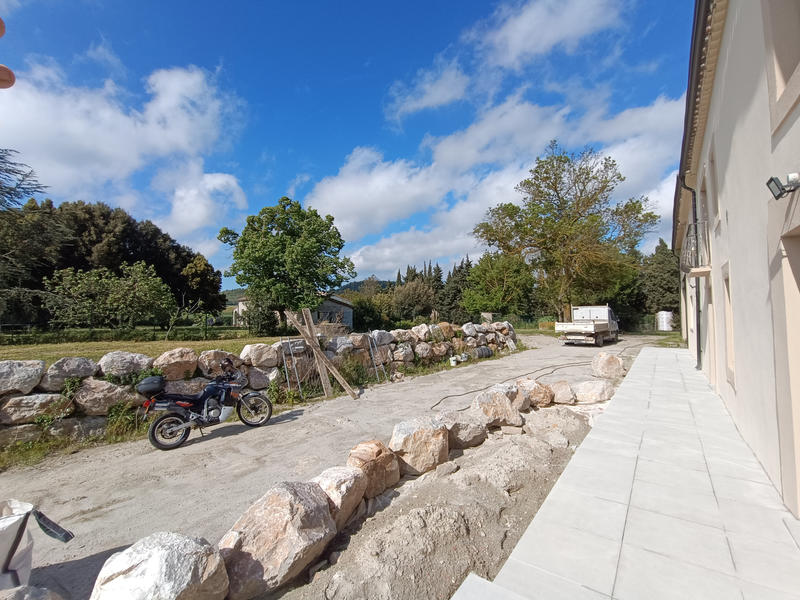 Propriété - 450 m² - 10 pièces