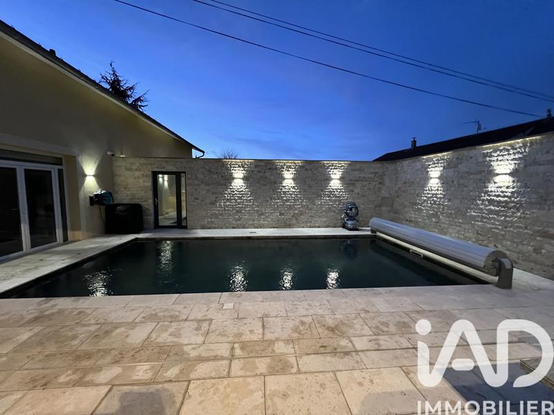 Maison de maîtres - 279 m² - 8 pièces