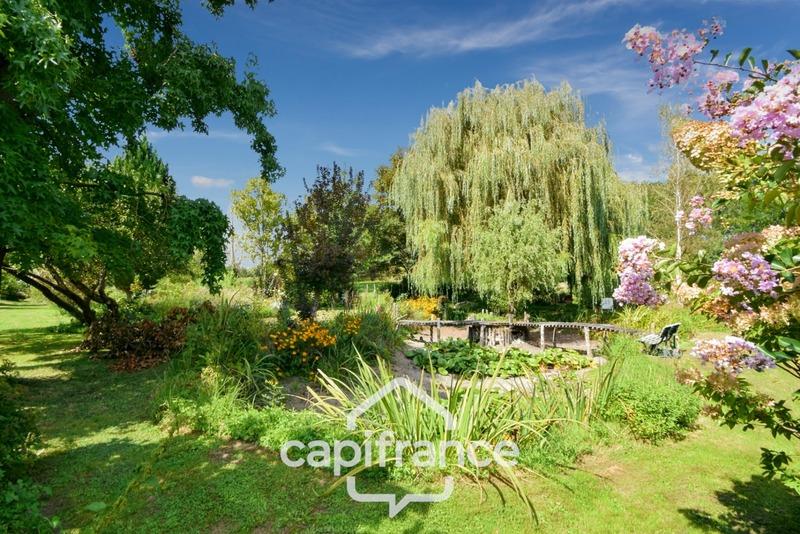 Maison - 220 m² - 6 pièces