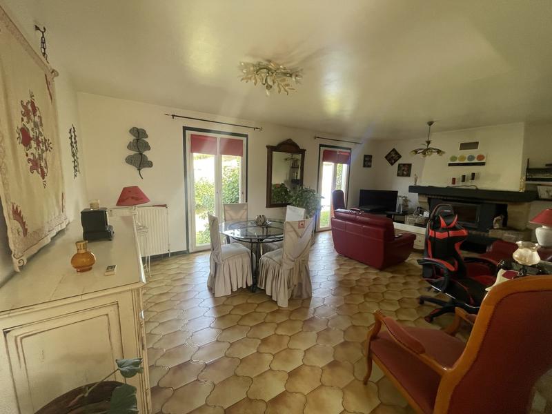 Maison traditionnelle - 100 m² - 7 pièces