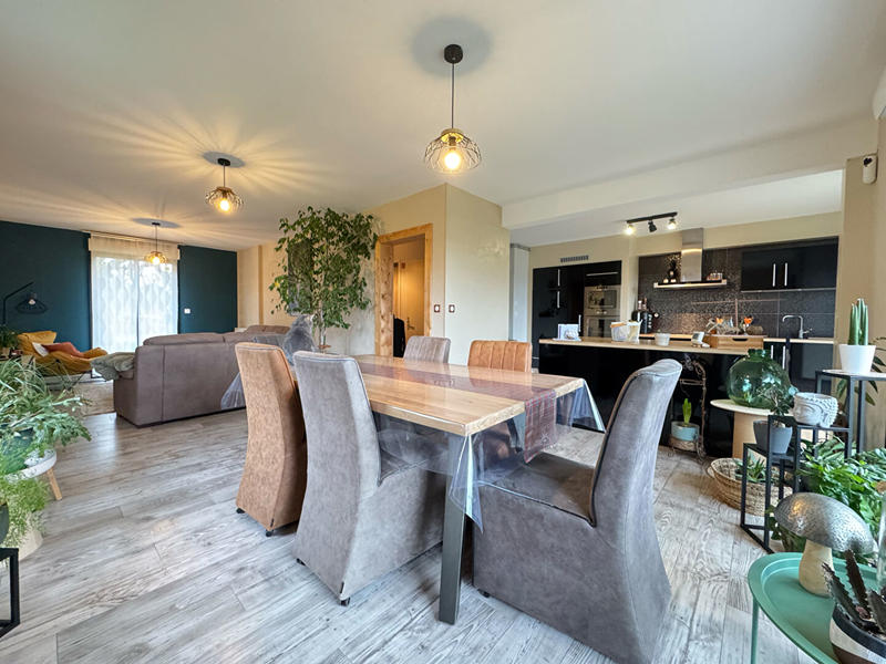 Maison - 134 m² - 6 pièces