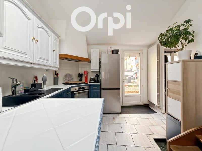 Maison - 76 m² - 4 pièces