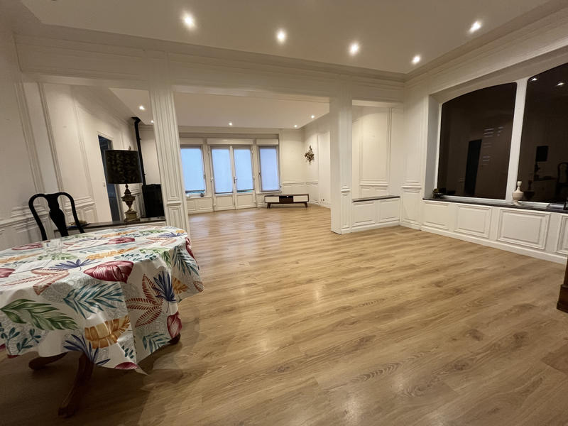 Local commercial - 429 m²