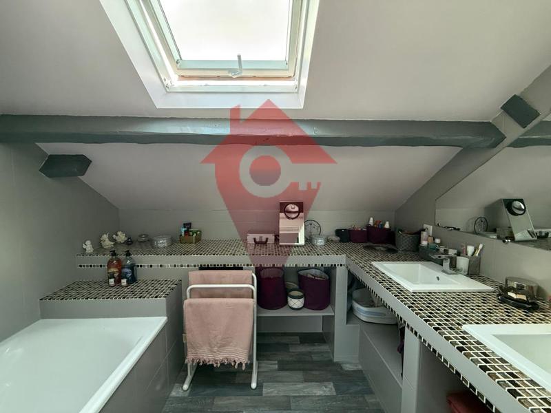 Maison - 162 m² - 5 pièces