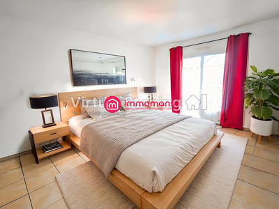 Maison - 164 m² - 8 pièces