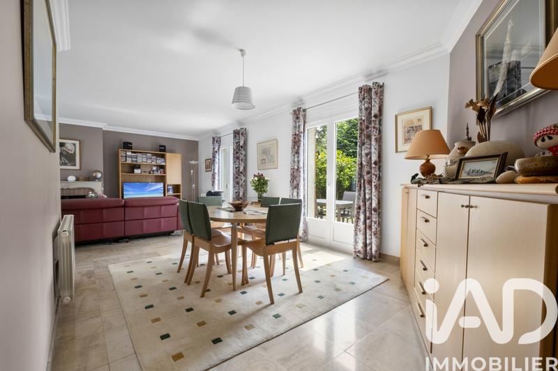 Maison - 158 m² - 6 pièces