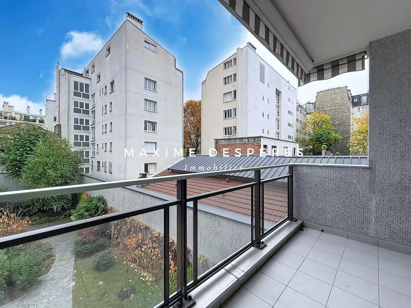 Appartement - 105 m² - 4 pièces