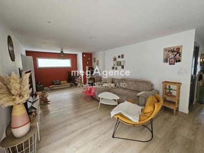 Maison - 145 m² - 5 pièces