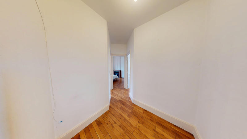 Appartement - 80 m² - 4 pièces