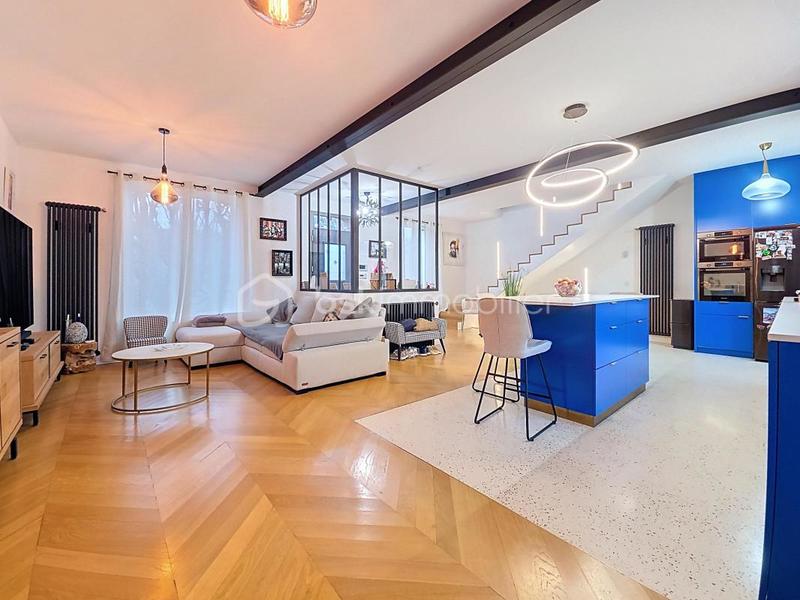 Maison d'architecte - 229 m² - 7 pièces