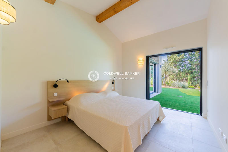 Villa - 160 m² - 4 pièces