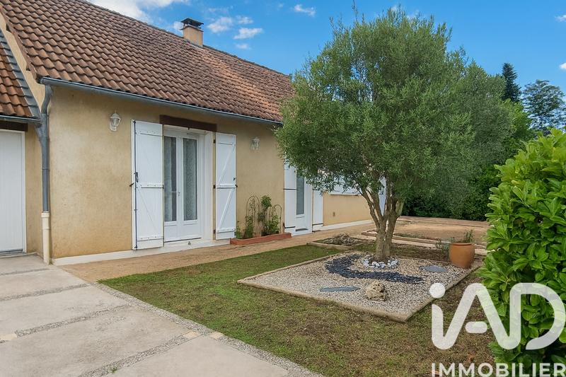 Maison - 97 m² - 4 pièces