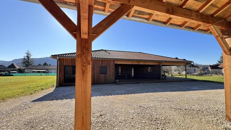 Maison - 164 m² - 6 pièces