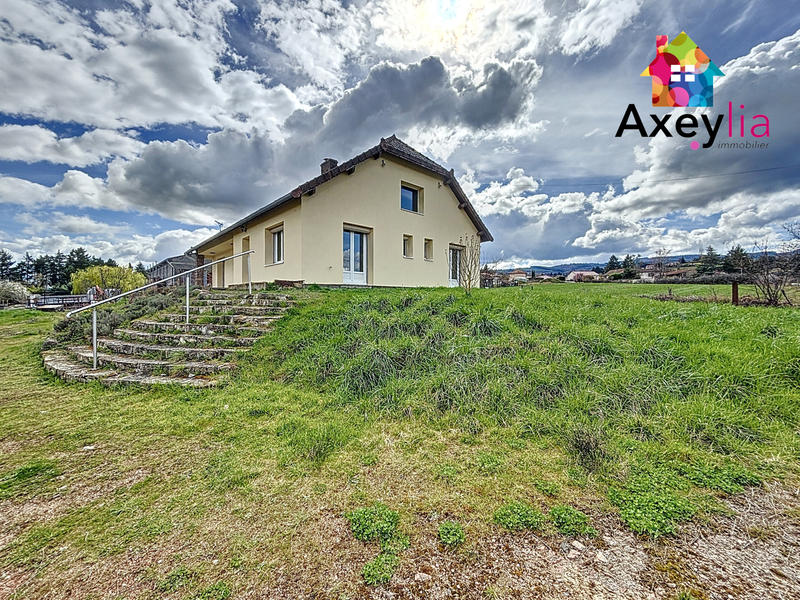 Maison - 114 m² - 6 pièces