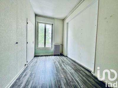 Appartement - 70 m² - 5 pièces
