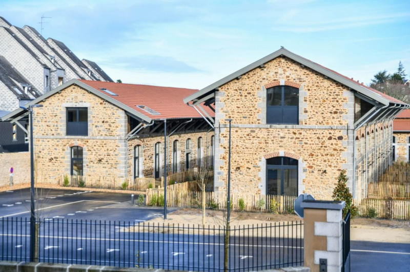 Studio - 63 m² - 3 pièces