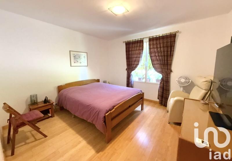 Maison de maîtres - 250 m² - 9 pièces